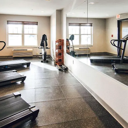 Country Inn & Suites By Radisson, Stockton, Il