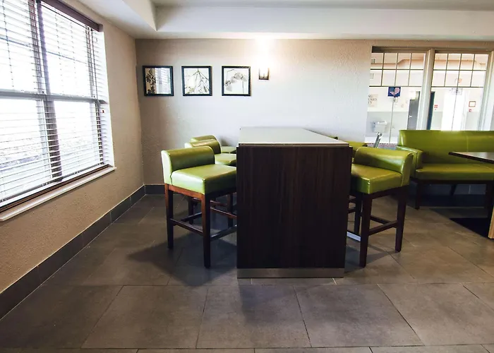 Hotel Country & By Radisson, Stockton, Il 3*
