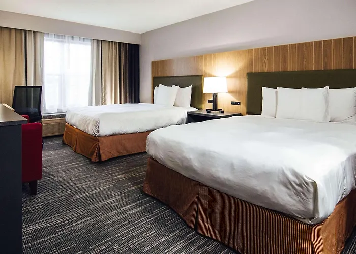Hotel Country & By Radisson, Stockton, Il Stockton