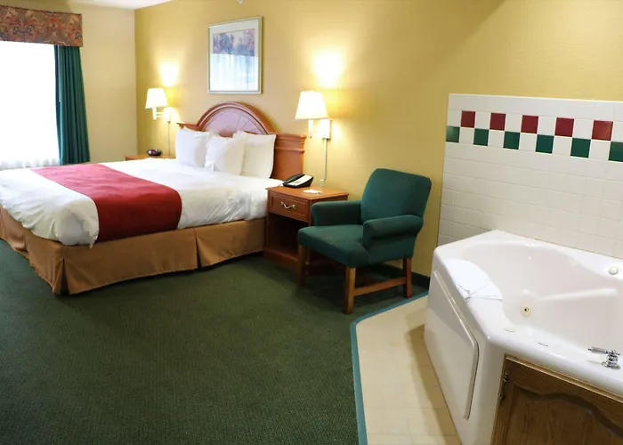 Hotel Country & By Radisson, Stockton, Il 3*